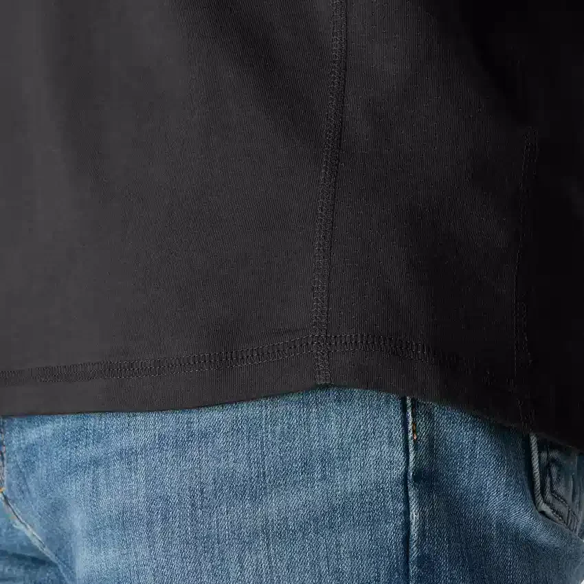 Maglietta da uomo Force a vestibilità comoda con tasca e tecnologia traspirante